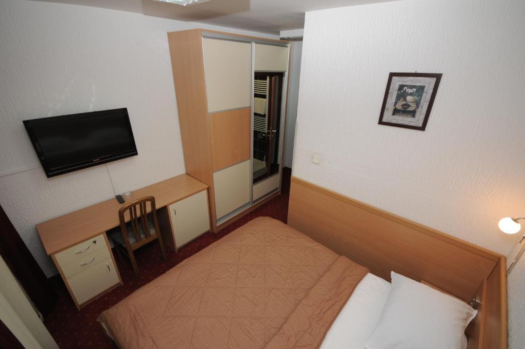Golden Card Motel Banja Luka Cameră foto